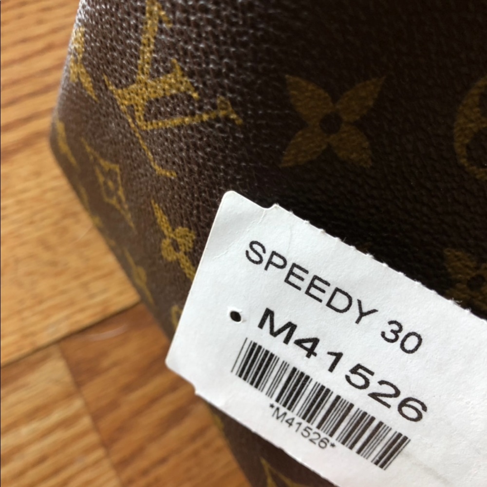 Louis Vuitton Speedy 30